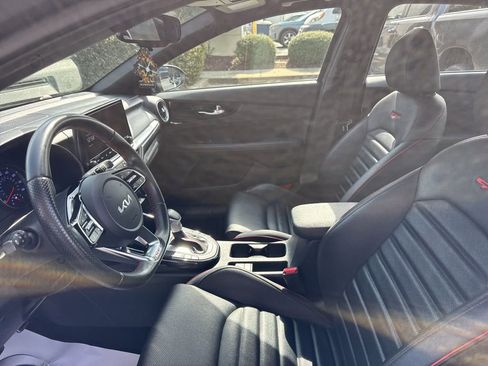 Used 2023 Kia Forte GT w/ GT2 Package image 20