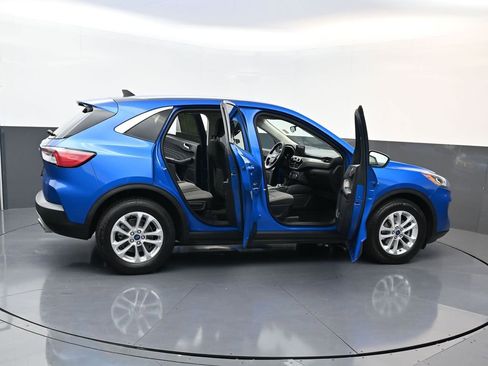 Used 2021 Ford Escape SE image 30