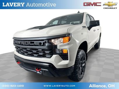 New 2026 Chevrolet Silverado 1500 Custom Trail Boss w/ LPO, Dark Essentials Package