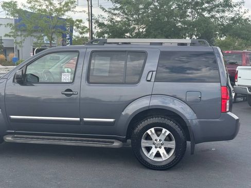 Used 2012 Nissan Pathfinder Silver RWD image 10