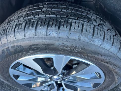 Used 2025 Subaru Outback Limited image 22