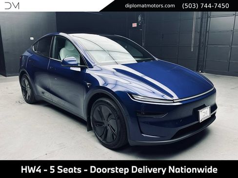Used 2026 Tesla Model Y Long Range AWD/4WD image 8