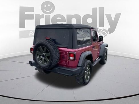 Used 2022 Jeep Wrangler Sport AWD/4WD image 5