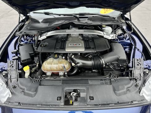 Used 2018 Ford Mustang GT Premium w/ Equipment Group 401A image 19