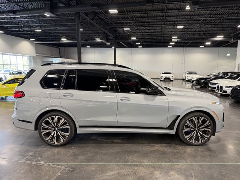 Used 2024 BMW X7 M60i w/ Executive Package AWD/4WD image 8