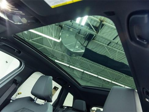 New 2026 BMW X3 xDrive30 w/ Premium Package image 16