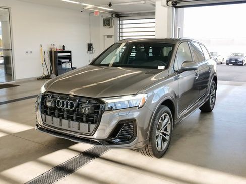 New 2026 Audi Q7 3.0T Premium image 3