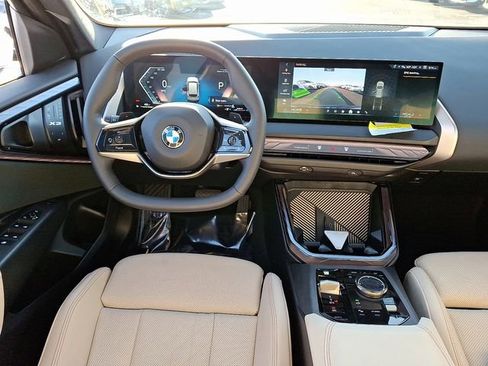 Certified 2025 BMW X3 xDrive30i w/ Convenience Package image 12