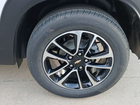 New 2026 Chevrolet TrailBlazer LT w/ Driver Confidence Package image 34