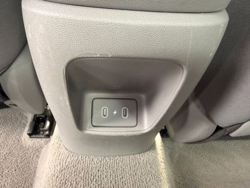 Used 2024 Hyundai Elantra SEL FWD image 30