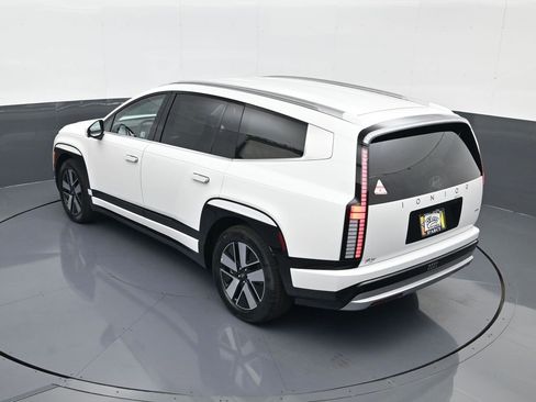 New 2026 Hyundai Ioniq 9 SEL image 19