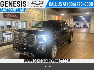 Used 2019 GMC Sierra 1500 Denali w/ Denali Ultimate Package AWD/4WD video 1