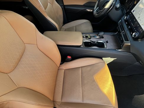 Used 2024 Lexus RX 350 Premium Plus image 43