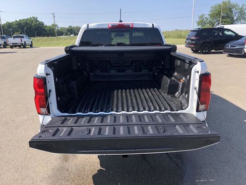 Used 2026 Chevrolet Colorado LT w/ LT Convenience Package AWD/4WD image 3