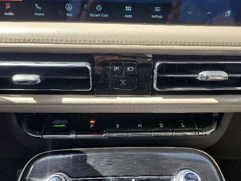 Certified 2023 Lincoln Nautilus Reserve w/ Equipment Group 201A AWD/4WD image 40