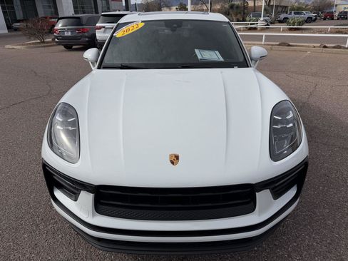 Used 2022 Porsche Macan image 9