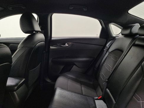 Used 2023 Kia Forte GT-Line image 18