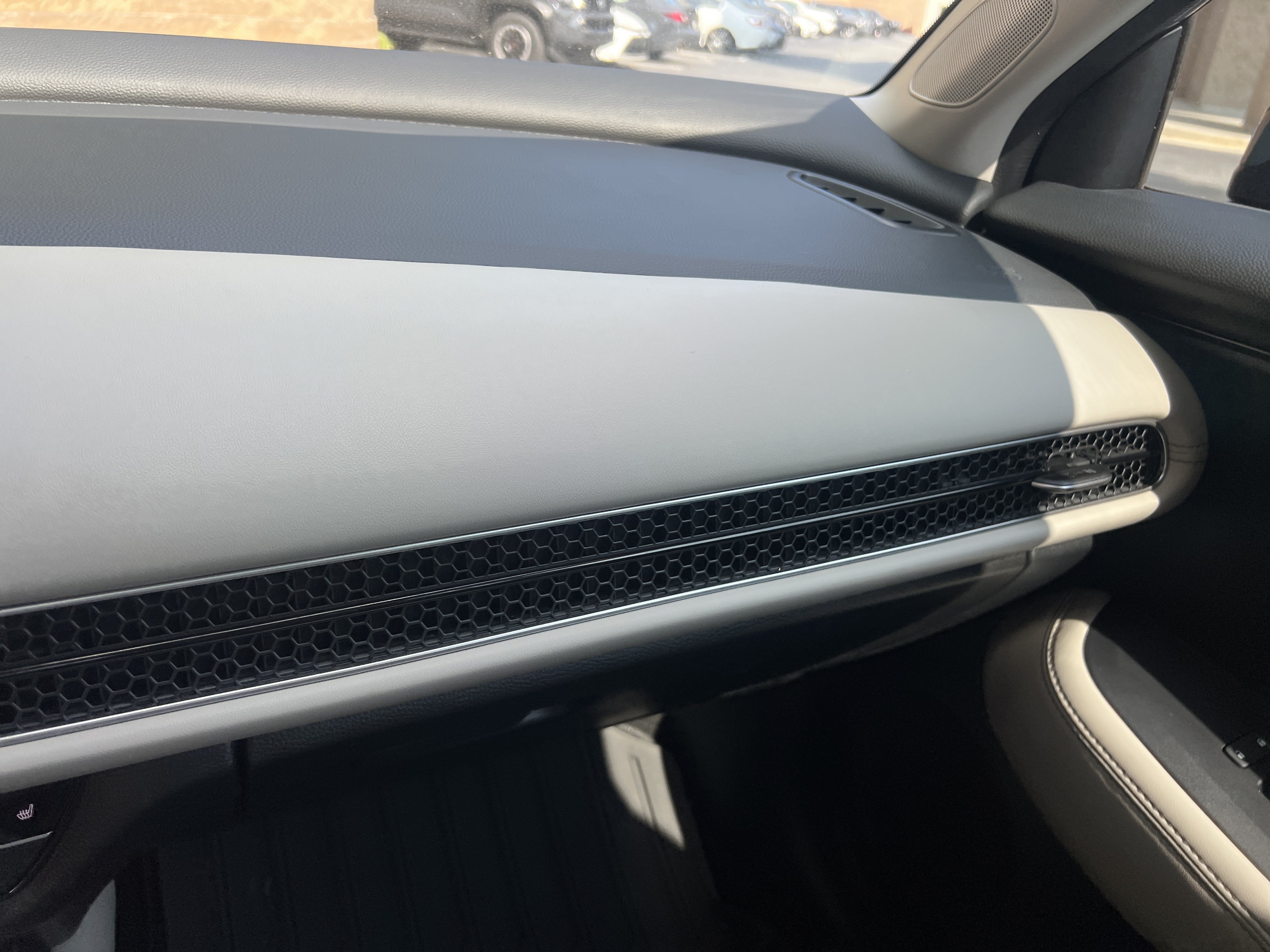 Used 2026 Honda HR-V EX-L image 32
