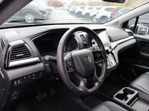 Certified 2023 Honda Odyssey Touring image 19