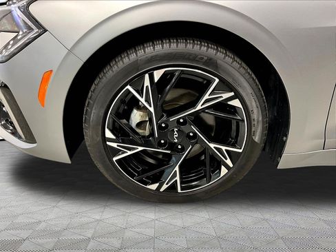 Used 2025 Kia K5 GT-Line w/ GT-Line Premium Package FWD image 34