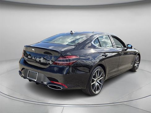 New 2026 Genesis G70 2.5T image 4