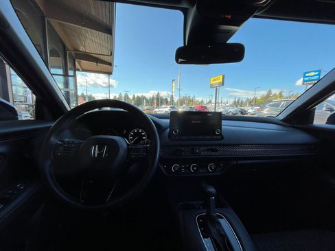 Used 2025 Honda HR-V Sport image 34