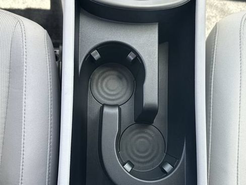 Certified 2025 Hyundai Kona SE FWD image 20