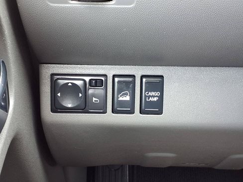 Used 2019 Nissan Frontier SV w/ Value Truck Package AWD/4WD image 12
