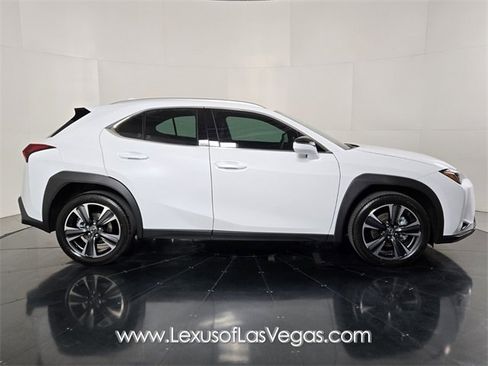 New 2026 Lexus UX 300h FWD image 3