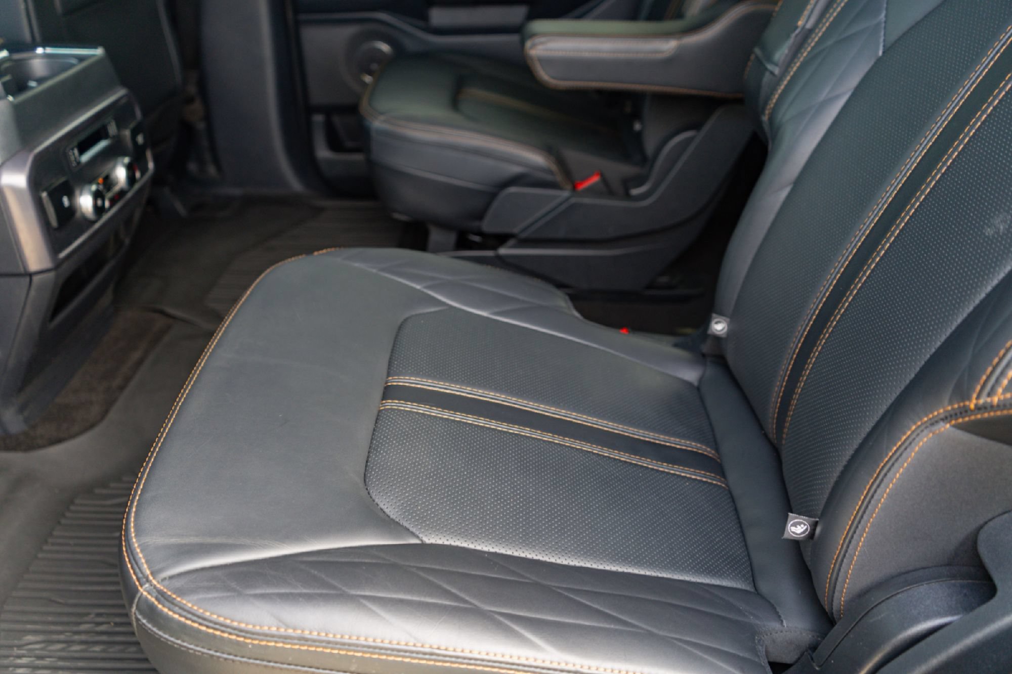 Used 2023 Ford Expedition Platinum AWD/4WD image 25