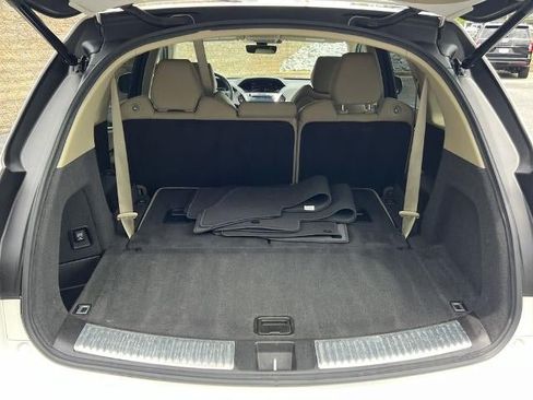 Used 2018 Acura MDX FWD w/ Tech & Entertainment image 18