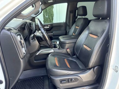 Used 2021 GMC Sierra 1500 AT4 w/ Technology Package AWD/4WD image 18