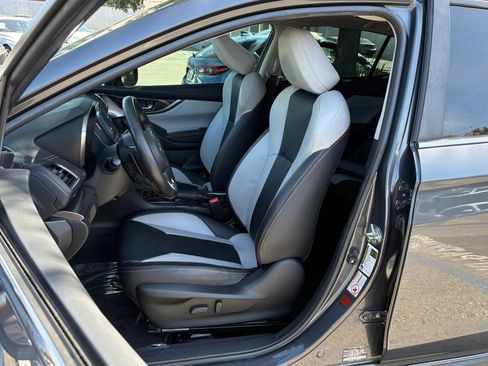 Used 2020 Subaru Crosstrek 2.0i Limited w/ Moonroof Package w/Navigation AWD/4WD image 10