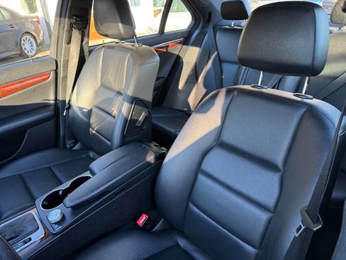 Used 2011 Mercedes-Benz C 300 4MATIC Sedan image 15