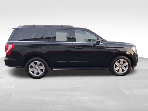 Used 2020 Ford Expedition XLT w/ Equipment Group 202A image 7