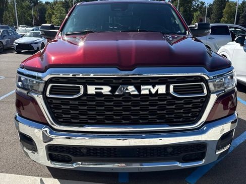 Used 2025 RAM 1500 Big Horn AWD/4WD image 2
