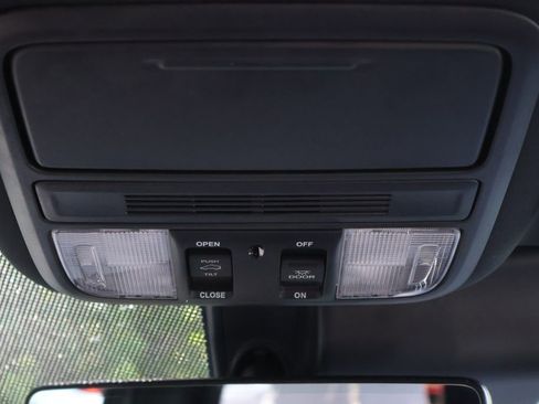 Used 2024 Honda Passport EX-L image 25