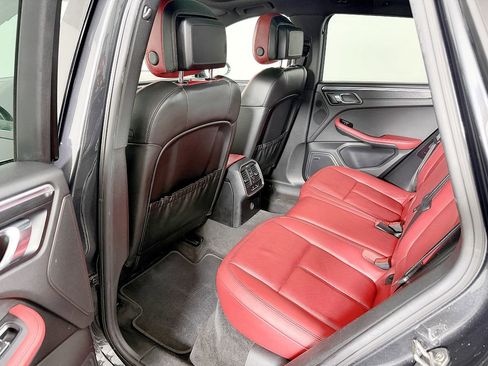 Used 2017 Porsche Macan GTS image 38