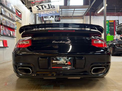 Used 2012 Porsche 911 4 Cabriolet AWD/4WD image 8