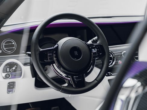Used 2024 Rolls-Royce Spectre w/ Spectre Launch Package AWD/4WD image 4