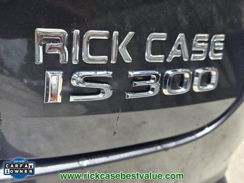 Used 2025 Lexus IS 300 w/ Premium Package RWD image 14