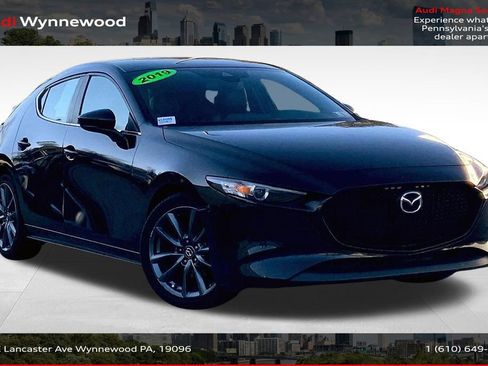 Used 2019 MAZDA MAZDA3 AWD Hatchback image 1