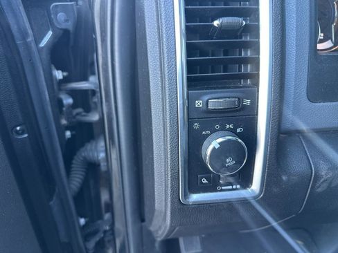 Used 2019 RAM 1500 Big Horn image 8