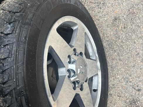 Used 2019 Chevrolet Silverado 2500 LT w/ LT Convenience Package image 47