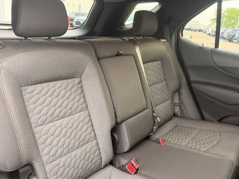 Used 2020 Chevrolet Equinox LT FWD image 16