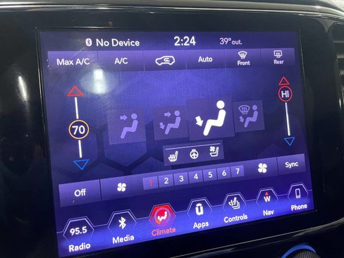 Used 2019 Jeep Grand Cherokee Trailhawk image 38