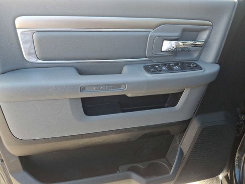 Used 2018 RAM 1500 Big Horn image 13