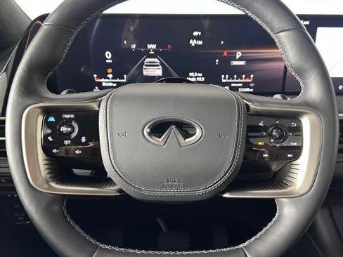 Certified 2025 INFINITI QX80 Autograph w/ Autograph Exterior Package AWD/4WD image 18