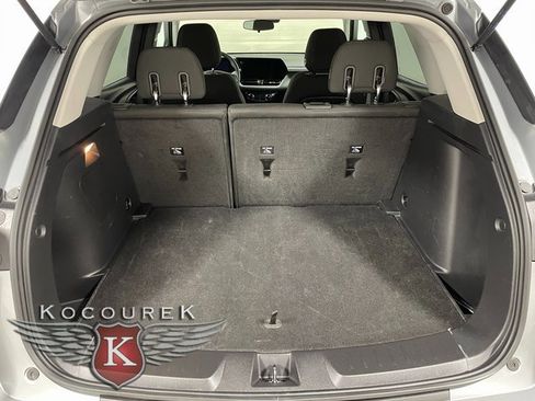 Used 2025 Chevrolet TrailBlazer LT w/ Driver Confidence Package image 24