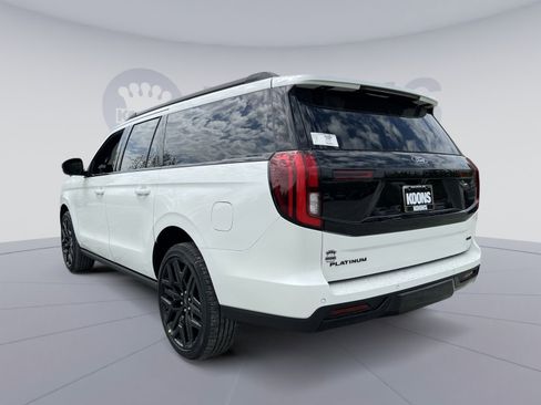 New 2026 Ford Expedition Max Platinum w/ Stealth Performance Package AWD/4WD image 4